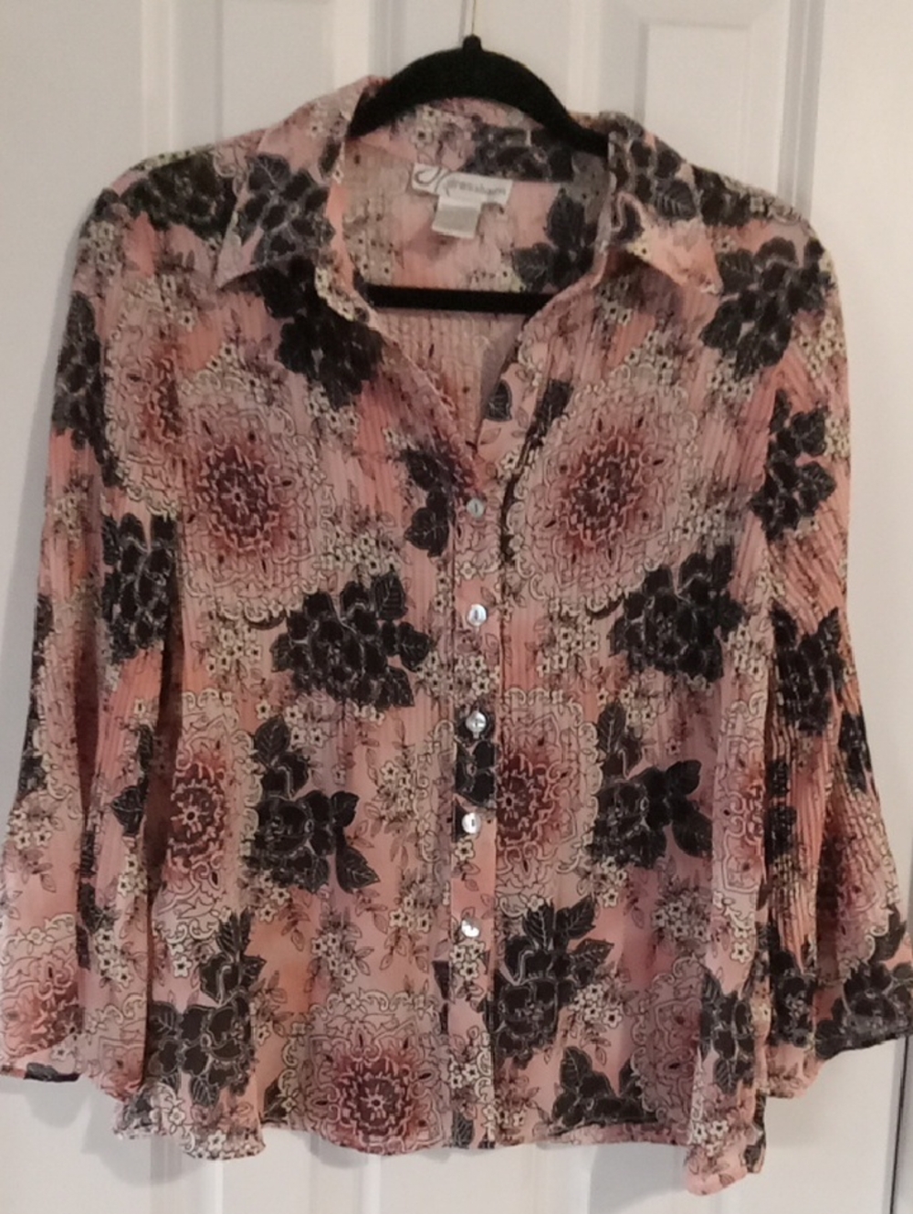 Dress Barn Pink Floral Button-Front Shirt